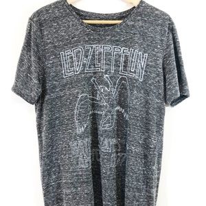 led zepplin Tops - Led Zeppelin Band Tee Classic Logo Size L led zepplin Tops - Led Zeppelin Band Tee Classic Logo Size L